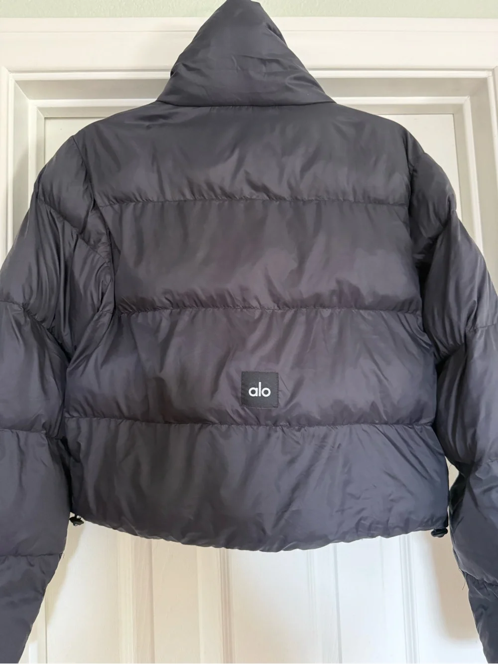 ALO Yoga Black Cropped Puffer Funnel Neck Jacket